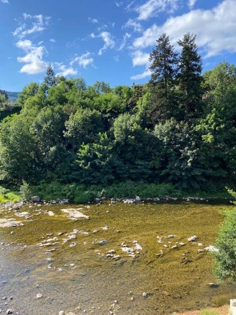 Le Gite De L Eyrieux Sur La Dolce Via Le Cheylard Buitenkant foto